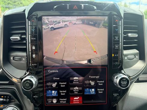 Used 2019 RAM 1500 Sport w/ Leather & Sound Group AWD/4WD image 28