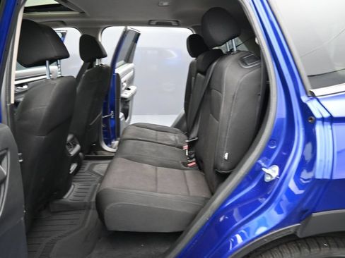 Used 2023 Honda CR-V EX image 19