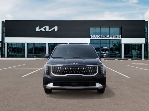 New 2026 Kia Carnival image 2