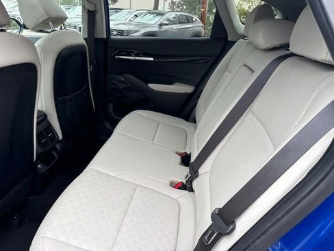 Used 2022 Kia Seltos EX AWD/4WD image 21
