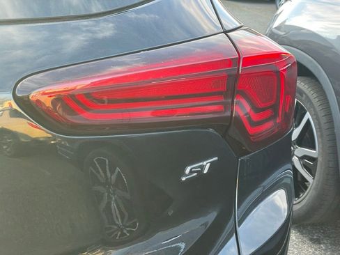 Used 2024 Buick Encore GX Sport Touring image 24