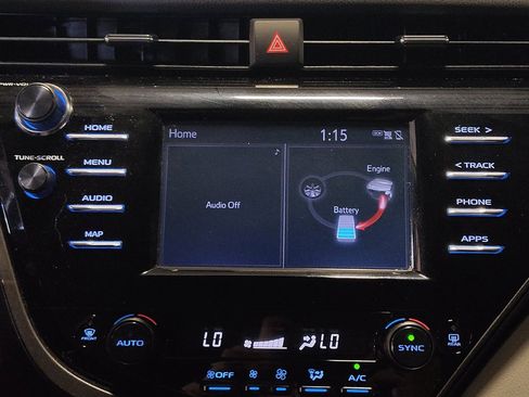 Used 2019 Toyota Camry LE FWD image 25
