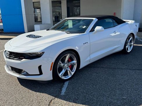 Used 2023 Chevrolet Camaro LT w/ RS Package image 4
