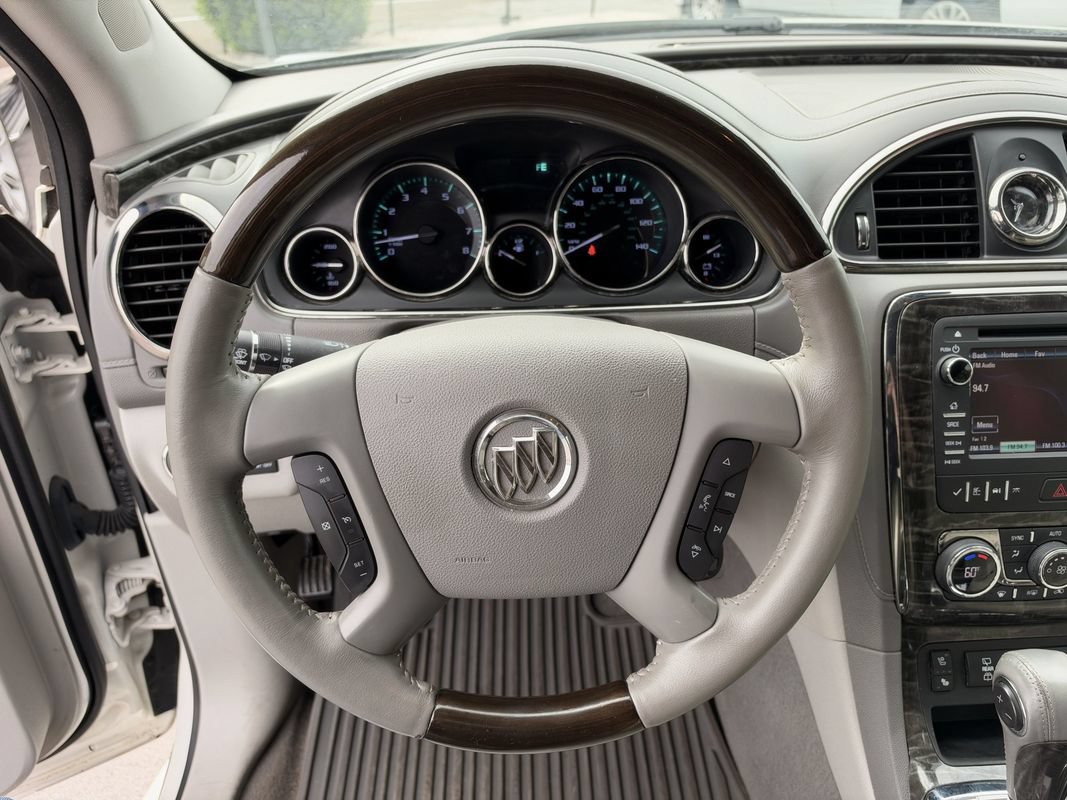 Used 2014 Buick Enclave Premium AWD/4WD image 18