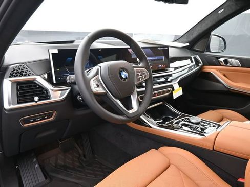 New 2026 BMW X7 xDrive40i image 1