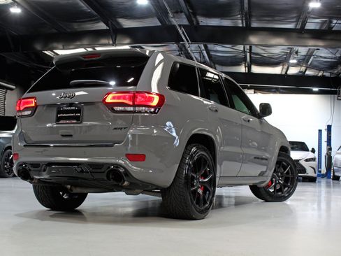 Used 2020 Jeep Grand Cherokee SRT AWD/4WD image 97