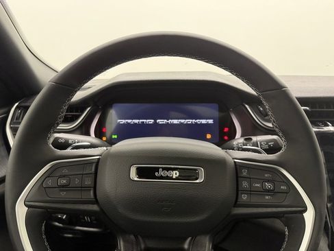 New 2026 Jeep Grand Cherokee Laredo image 24