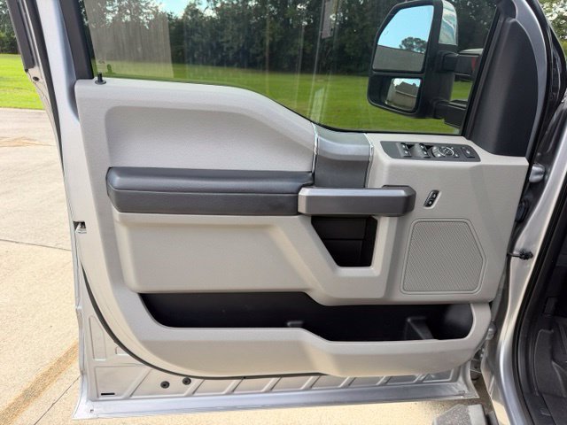 Used 2021 Ford F250 XLT w/ XLT Premium Package AWD/4WD image 10