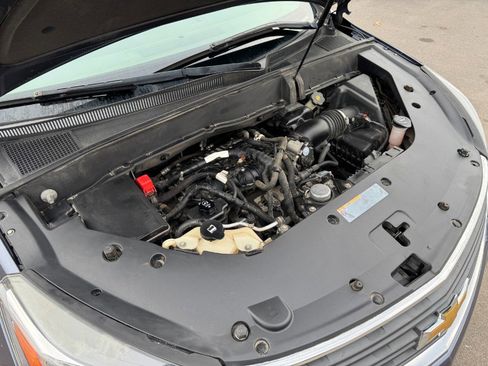 Used 2014 Chevrolet Traverse LS image 25