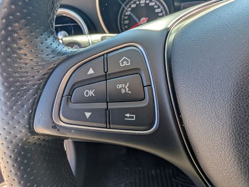 Used 2016 Mercedes-Benz C 300 4MATIC Sedan image 28