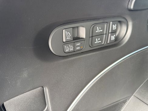 Used 2026 Hyundai Palisade Calligraphy FWD image 13