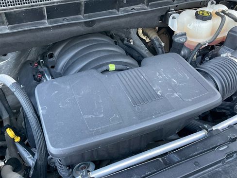 Used 2024 Chevrolet Silverado 1500 RST image 13