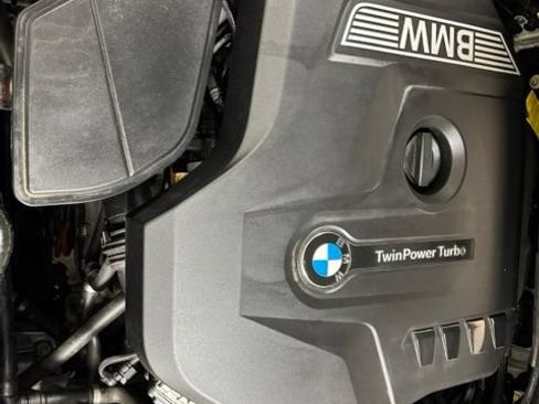 Used 2019 BMW 530i xDrive AWD/4WD image 23