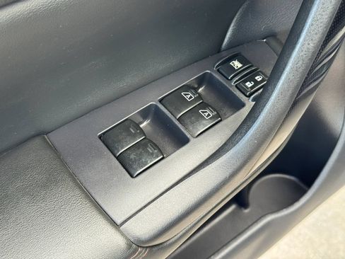 Used 2010 Nissan Maxima 3.5 SV w/ Monitor Pkg FWD image 12