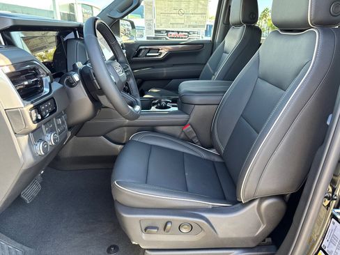 New 2026 GMC Yukon Elevation image 29