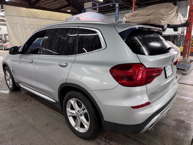 Used 2018 BMW X3 xDrive30i AWD/4WD image 2