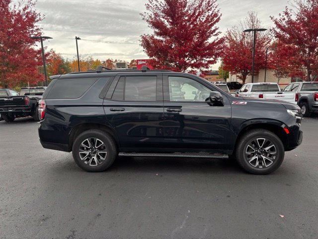 Used 2021 Chevrolet Tahoe Z71 w/ Luxury Package AWD/4WD image 5