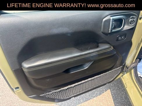 Used 2026 Jeep Wrangler Unlimited Sahara AWD/4WD image 15