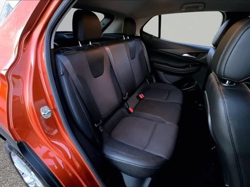 Used 2022 Buick Encore GX Preferred w/ Cold Weather Comfort Package FWD image 26