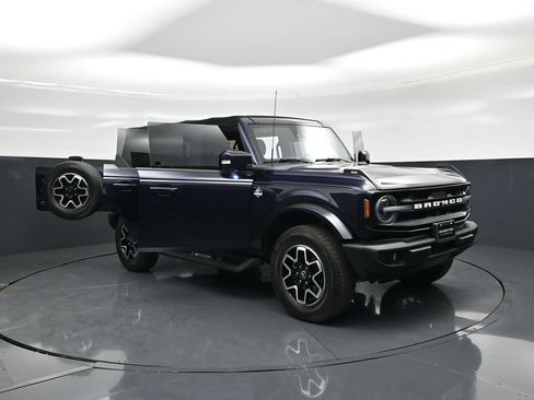 Used 2021 Ford Bronco Outer Banks AWD/4WD image 28