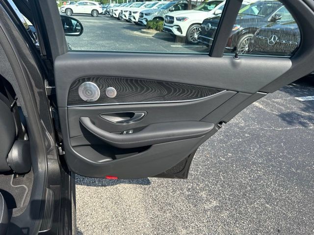 Certified 2023 Mercedes-Benz E 350 4MATIC Sedan image 31