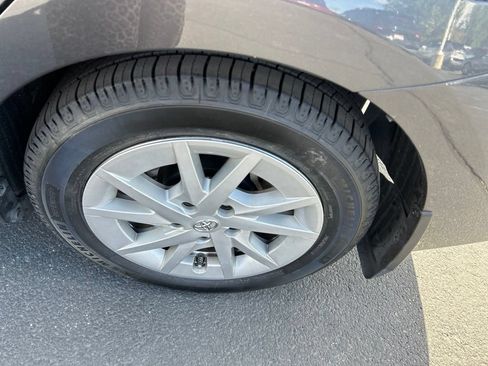 Used 2014 Toyota Prius V Three FWD image 16