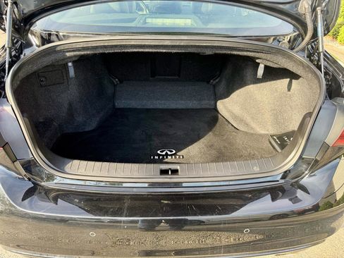 Used 2018 INFINITI Q50 Luxe w/ Essential Package (2.0T Luxe) AWD/4WD image 22
