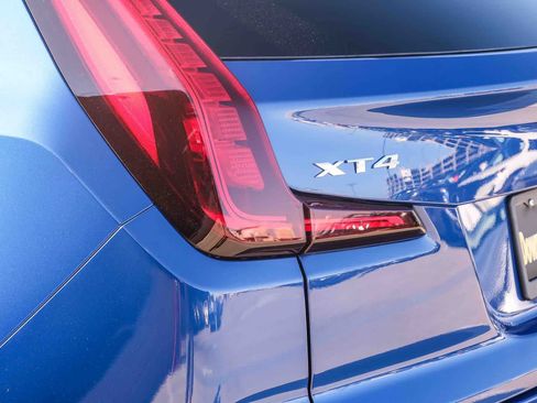 Used 2023 Cadillac XT4 Luxury w/ Driver Awareness Package FWD image 7