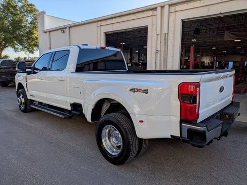 Used 2025 Ford F350 Lariat AWD/4WD image 5