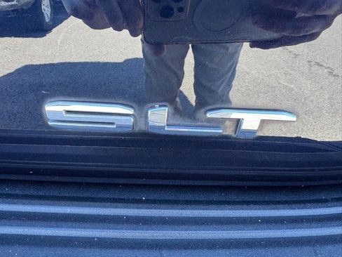 Used 2021 GMC Yukon SLT w/ SLT Luxury Package image 37