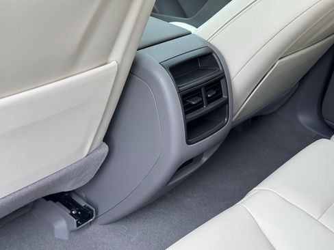 New 2025 Cadillac XT5 Premium Luxury w/ Technology Package image 22