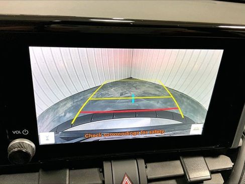 Certified 2024 Toyota RAV4 XLE AWD/4WD image 22