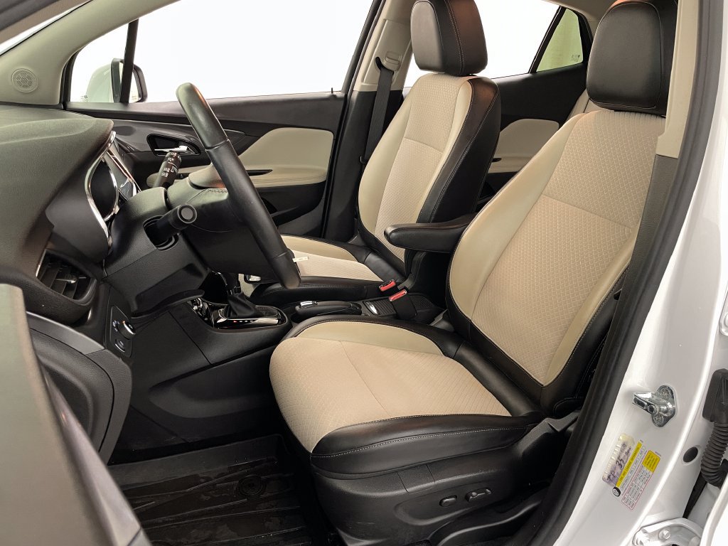 Certified 2021 Buick Encore Preferred w/ Safety Package II AWD/4WD image 22