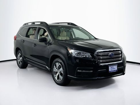 Used 2022 Subaru Ascent Premium w/ Convenience Package image 3