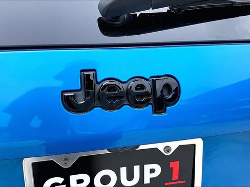 Used 2020 Jeep Cherokee Latitude Plus image 30