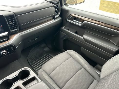 Used 2023 GMC Sierra 1500 Elevation AWD/4WD image 22