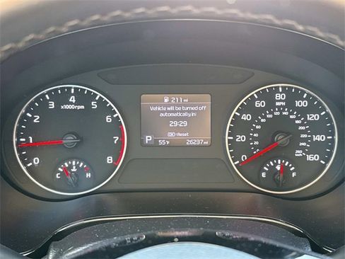 Used 2023 Kia Seltos EX image 23