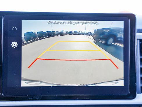 Used 2022 Hyundai Venue Limited w/ Cargo Package image 24