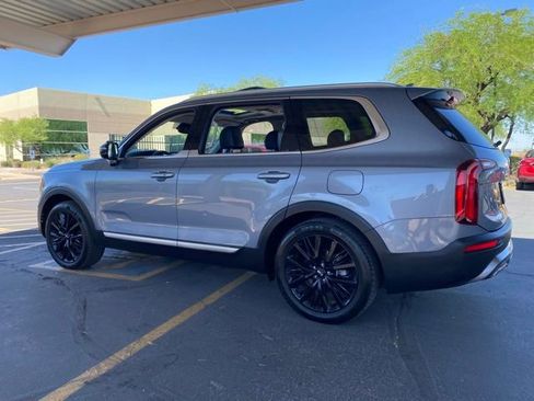 Used 2021 Kia Telluride SX w/ Towing Package image 2