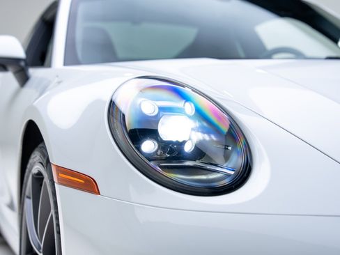 Used 2020 Porsche 911 Carrera image 12