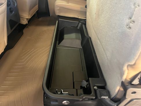 Used 2016 Ford F350 Lariat w/ Lariat Ultimate Package image 18