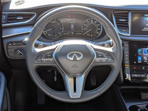 Used 2023 INFINITI QX50 Luxe image 32