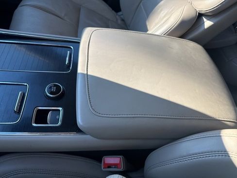 Used 2020 Lincoln Aviator Reserve w/ Equipment Group 202A image 20