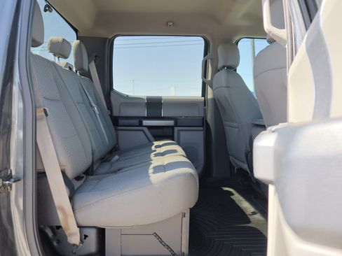 Used 2017 Ford F250 XLT w/ XLT Value Package image 32