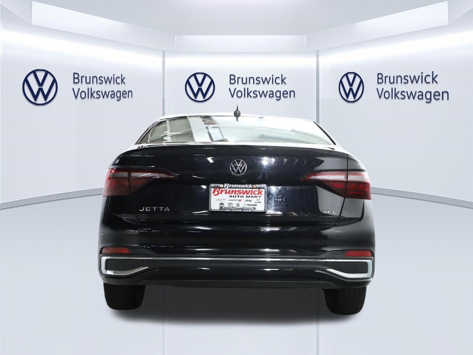 Used 2024 Volkswagen Jetta SEL FWD image 41