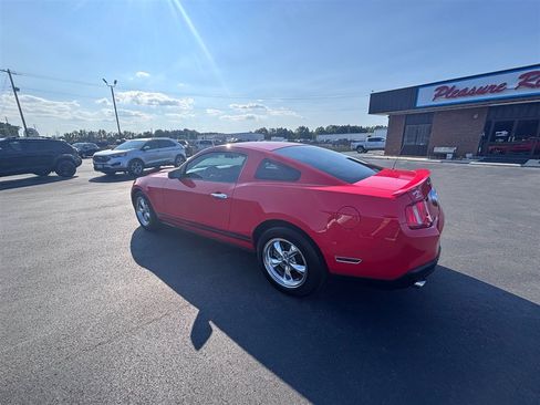 Used 2012 Ford Mustang Coupe RWD image 3