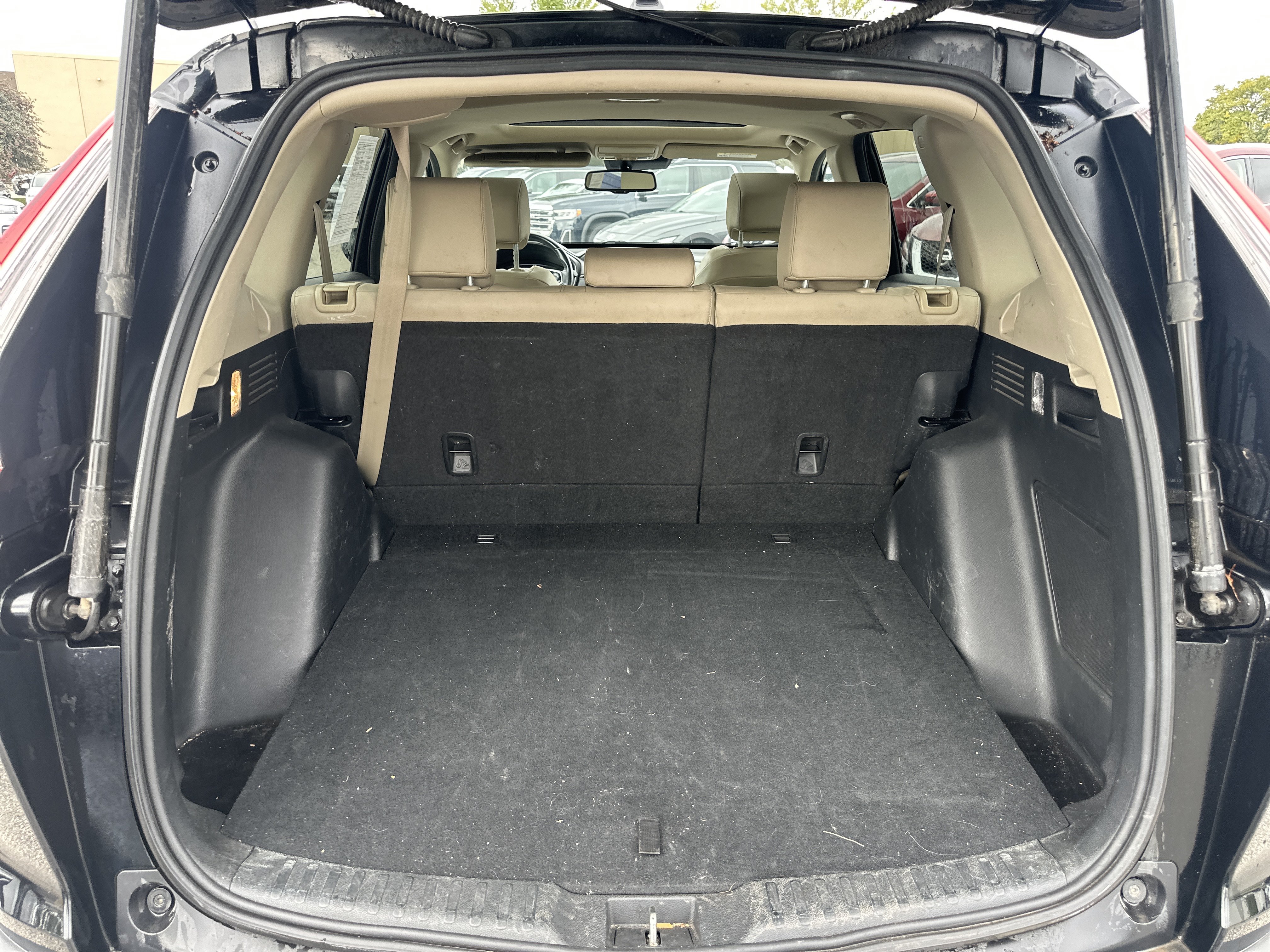 Used 2018 Honda CR-V Touring image 12