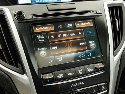 Used 2016 Acura TLX V6 w/ Technology Package FWD image 32