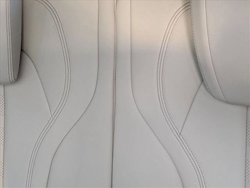 Used 2021 BMW X5 sDrive40i w/ M Sport Package image 15