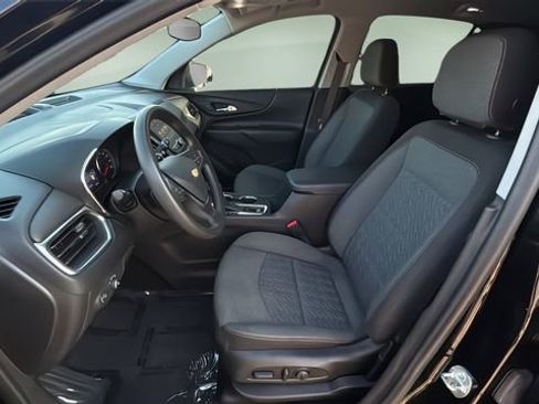Used 2023 Chevrolet Equinox LT FWD image 18
